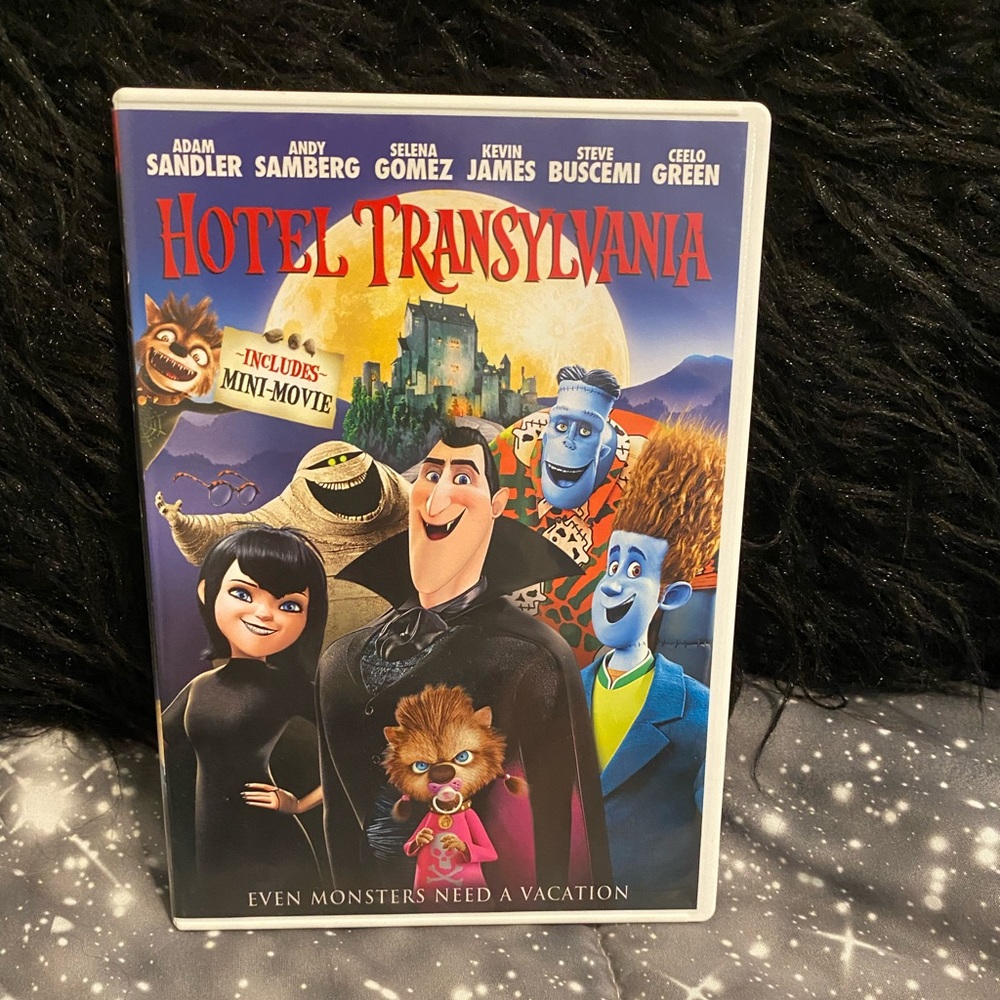 (⭐️ 3/$5 ⭐️) Hotel Transylvania DVD.